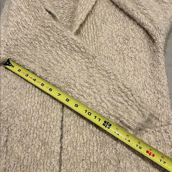 WINTER SALE Emory Park Oversized Boucle Cardigan with Pockets Women's Size S - Picture 8 of 10